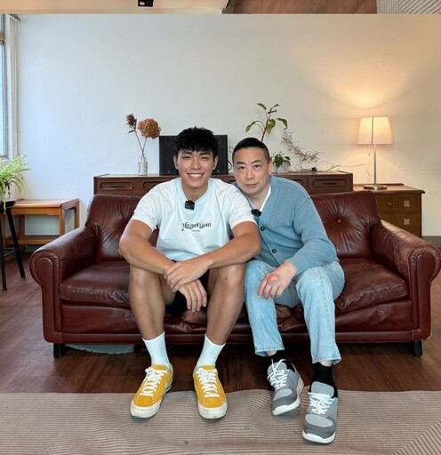 爸媽一張「耶路薩冷」旅遊合照傳達愛的承諾開啟創作契機 用歌及MV完美紀錄復刻父母愛情故事