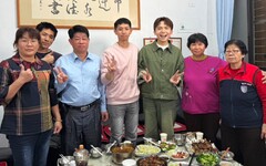 黃豪平二度誰來晚餐 當神秘嘉賓去看粉絲