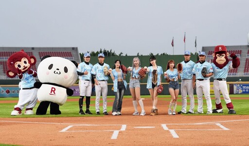 女團＋韓星＋啦啦隊甜心同框 女團LUVSSI 於球場巨型螢幕氣勢登場