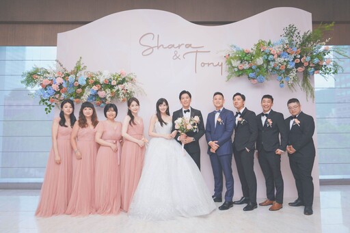 林逸欣(Shara)與科技業老公Tony 歷經三年疫情延宕三度籌備 終於圓夢的幸福儀式