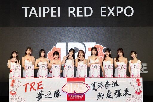 河北彩伽將化身冰雪女神降臨 台北國際成人展