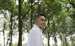 江國賓代言牛樟芝提倡健康人生 驚喜現身粉絲婚禮變身歌手送祝福