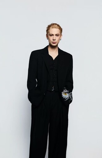 step.jad依加「夜奔」台北開唱 憑天賦與自學音樂衝上舞台高峰