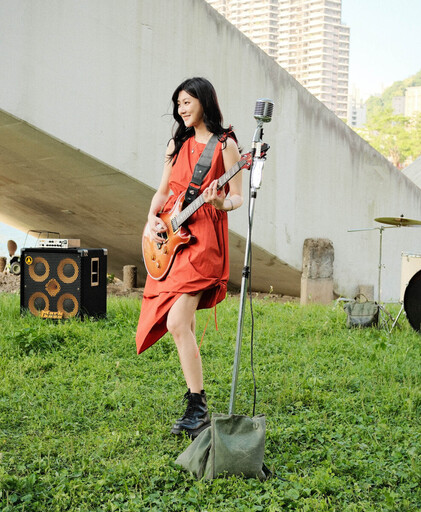 林逸欣〈Evelyn〉MV首播女女情愫掀共鳴 「十萬Evelyn大軍」對號入座