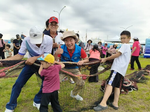 林園變身海味派對場 「聽海湧」文化季嗨翻中芸漁港