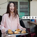 0遮掩路邊大吃蚵嗲！田馥甄豪捐5萬香油錢