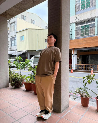 高雄全新打卡景點 陳奕迅親自pick街邊柱子