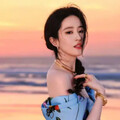 沙漠上拉筋粉絲看暈 劉亦菲像真人茉莉公主