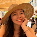 推廣舞蹈也曬背心辣照 曾馨瑩海外度假自拍