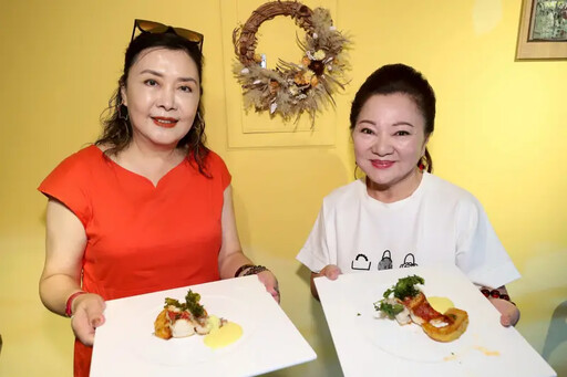 林口餐廳當端菜小妹 白冰冰出道52年突轉職