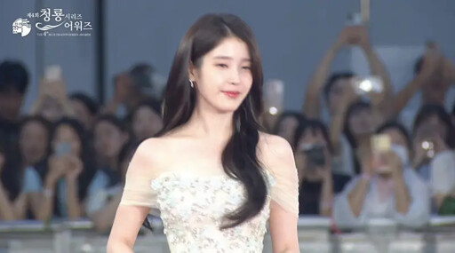 AAA售票時間出爐 想看IU、朴寶劍看這邊