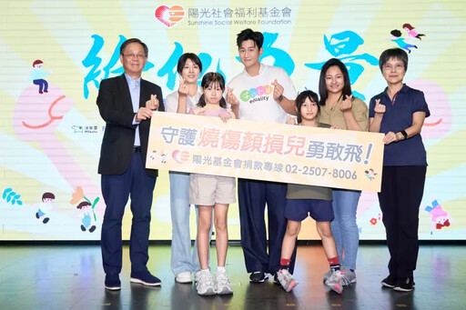2歲女兒玫瑰疹、突翻白眼 周興哲緊急送醫