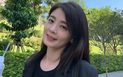 愛女戴眼鏡看平板遭酸！夏如芝嘆3C育兒偏見