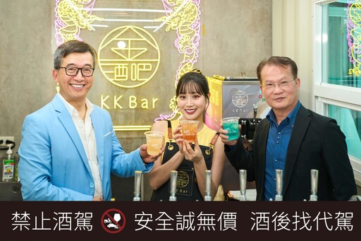 女神邊荷律一日店長萌翻華山!《KK Bar 金酒吧》引爆追星熱潮