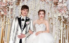 創作歌手孟慶而與音樂製作人蔡仲軒舉辦《慶蔡夫妻結婚》丨近百位演藝圈好友到場祝福