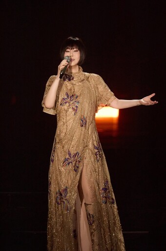 江蕙演唱會今高雄華麗登場！逾40首歌金曲連發 歌聲撼動萬名歌迷