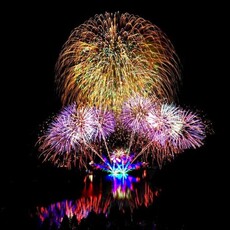 NTSO臺灣管樂團 壓軸開演 璀璨煙花點亮日月潭夜空