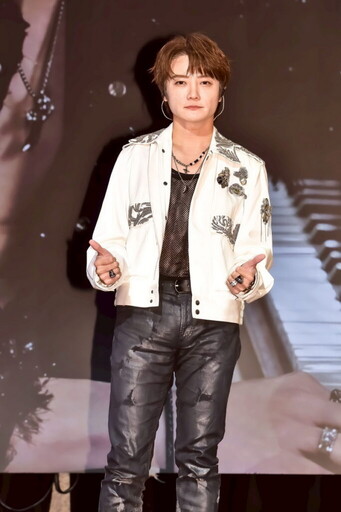 阿沁2025全新巡演《記得愛2.0》正式啟動!首站 5/29 Legacy Taipei、八大城市巡演全新亮相