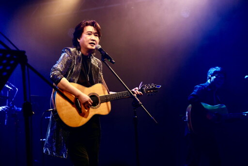為96歲鐵粉開唱 周治平演唱會衆星天后雲集