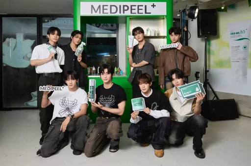 MEDIPEEL美蒂菲首次登台快閃活動!超人氣偶像男團ARKis擔任一日店長,親揭保養亮膚養成術!