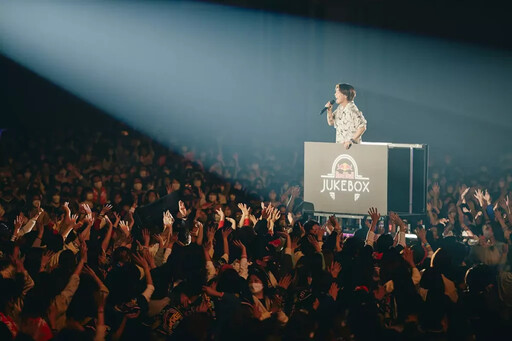 ØZI唱什麼由你來控!Red Bull Jukebox 點唱機演唱會首登台 8/18早鳥起售、10/18 Legacy Tera開唱