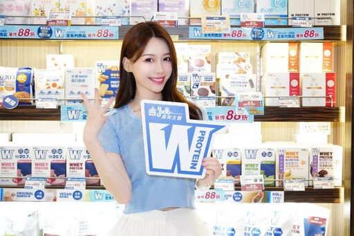啦啦隊女神李雅英化身甜美義美生醫W PROTEIN一日店長!