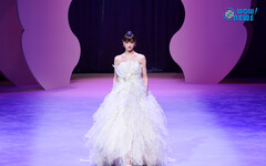 2024 Couture Collection “JASMINE in Wonderland” 探索美好時尚藝境 繽紛靈動玩轉優雅