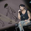曹格澳門開唱〈背叛〉掀起最高潮 粵語壓軸演唱〈海闊天空〉 感謝經典歌「陪伴走過最低潮」