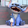 超萌「史迪奇」空降台北鬧區！YouTuber韓勾ㄟ金針菇喜擔揭幕大使 分享20年史迪奇粉絲情