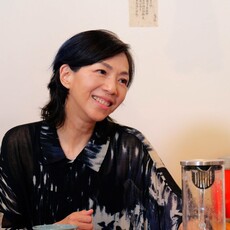 左撇子萬芳強迫順應主流直言很難過 學會接納「真實比完美更有力量！」