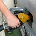 油價連3漲近3月新高 汽柴油又貴0.3、0.4元