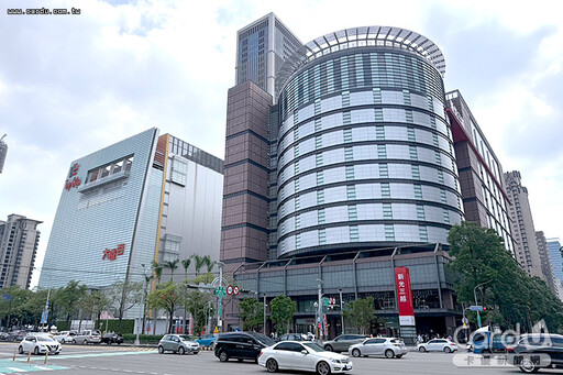 新光三越店王滿血復活 台南小北門店熱血開張