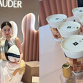 今夏最強話題咖啡打卡！雅詩蘭黛xNespress聯名Cafe、Café Kitsuné推4款氣泡飲太夢幻！
