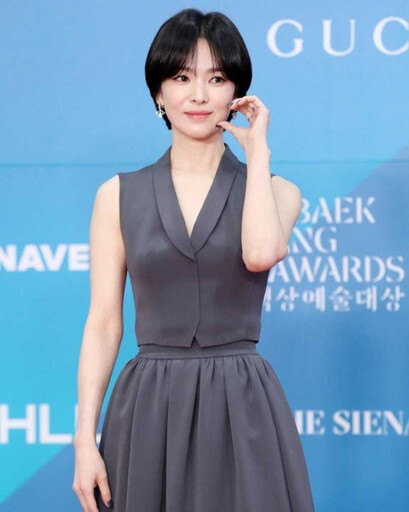 不靠PS也能9頭身!宋慧喬4招顯高穿搭、秒變腿精女神…從鞋到衣都有玄機