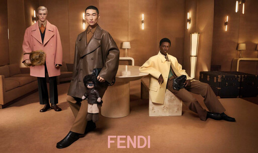 FENDI百年創新拉滿！剪羊毛當皮草？Peekaboo、Baguette經典包款集體變裝
