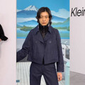 從Levi’s到CK、連女星都淪陷！山本舞香性感露腰、全白丹寧超火辣，Minnie全黑丹寧飆出酷帥女王感