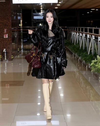 CHLOÉ找來K-POP女神Anna成全球大使!Valentino新代言人是她不意外?