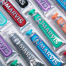 什麼？牙膏界的愛馬仕？一起來看看 Marvis 牙膏的傳奇歷史與精緻口味！