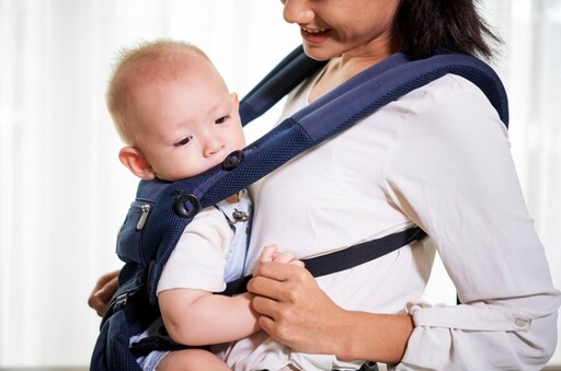 2024年10款嬰兒背帶、背巾：BECO、Joie 新生兒背巾、寶寶背帶一次看