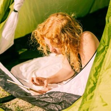 2024年8款充氣床墊｜舒適露營必備！歡樂時光、露米、迪卡儂評價