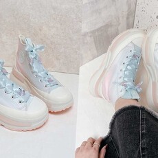 女生腿長命定款！CONVERSE厚底帆布鞋經典、日代購爆款…穿上超顯瘦不想脫！