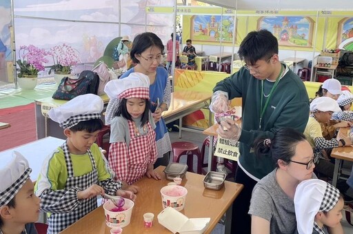 屏東熱博龍龍奇幻樂園展區 歡迎小廚師來上菜