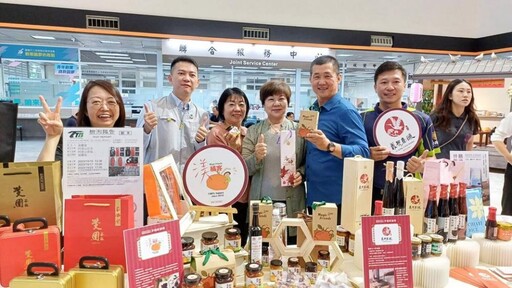 嘉義市黃敏惠市長攜手15家好店業者 前進臺北國際食品展