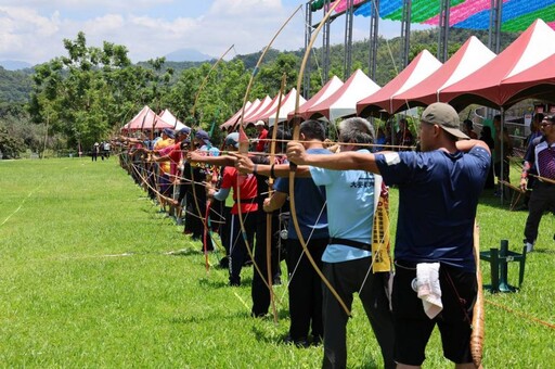 南投原民盛宴歡慶 千人烤大豬派對、獵人盃射箭大賽