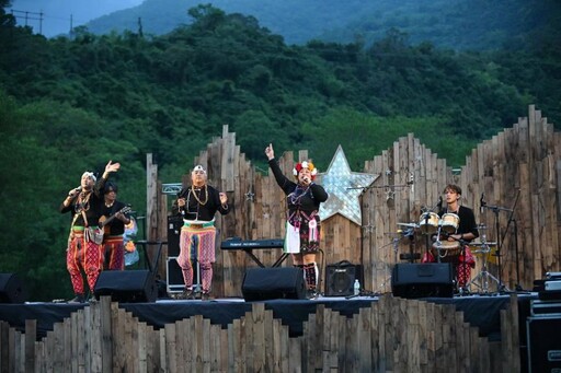 台東最美星空音樂會卑南場 首登勇士居住地開唱繚繞山谷中