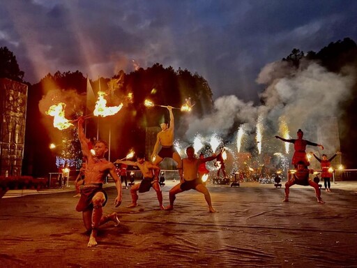 九族文化村春節夜舞祭登場 揭開櫻花祭浪漫序曲