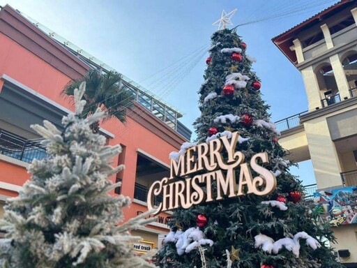 聖誕送禮季開跑 高雄草衙「雪境童話村」浪漫登場