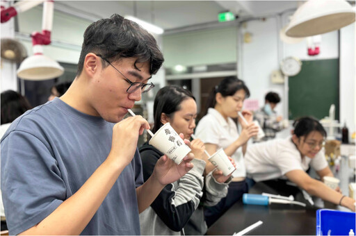 永豐餘百年慶展覽 科普活動「紙」有樂趣