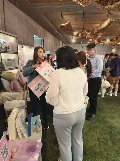 上品寢具床墊館參展台中結婚採購節展人氣