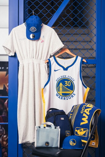 球迷集結!NBA Playoff穿搭戰火即刻點燃 街頭魂、主場心 即刻換上NBA季後賽應援球衣為主場喝采
